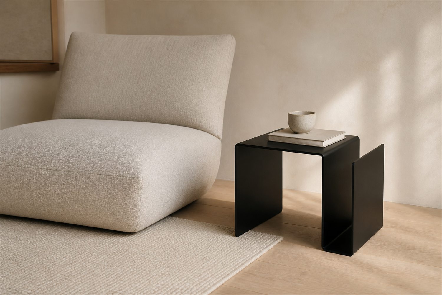 Selo Side Table product detail 2