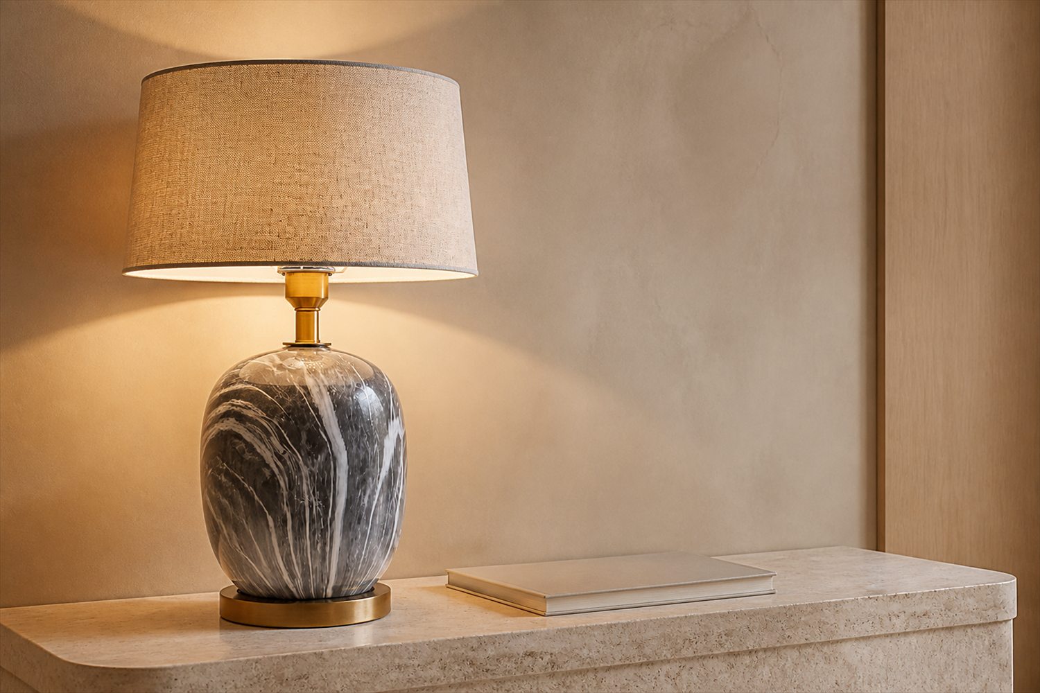 Lance Bedside Lamp product detail 2