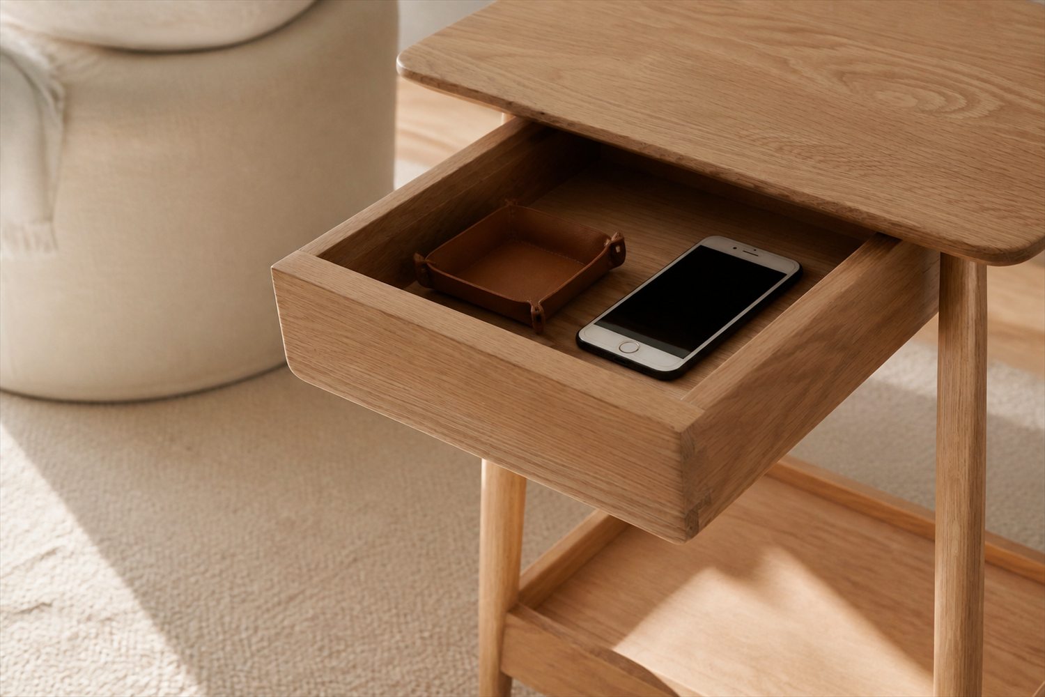 Lucky Side Table product detail 2