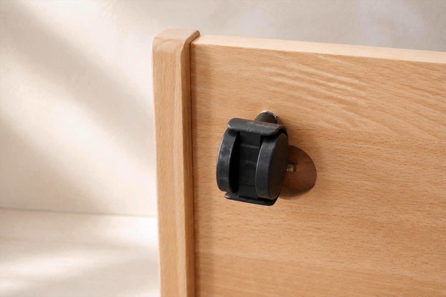 Cairo Side Table product detail 2