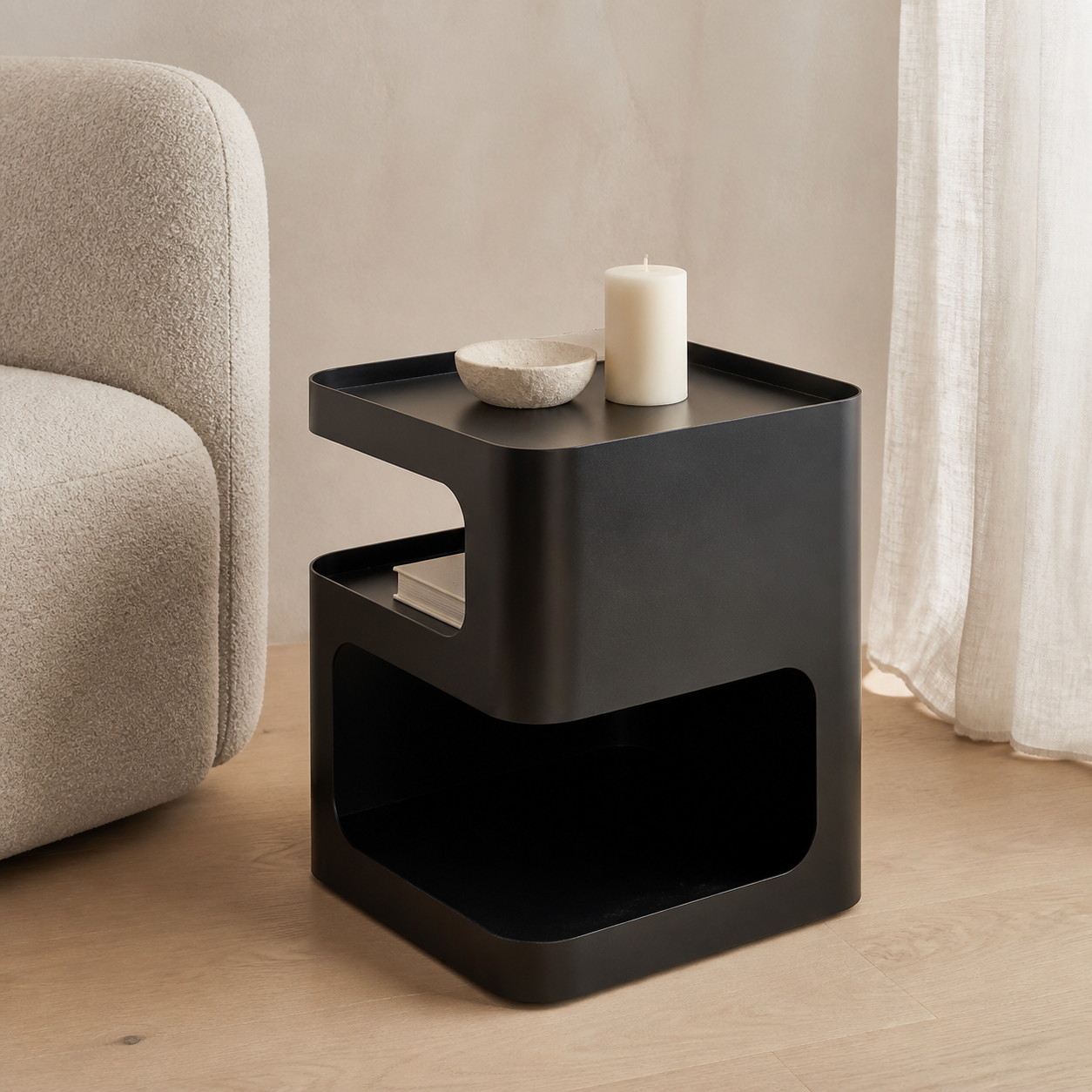 Cubak black side table